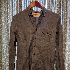 Rogue territory work shirt in chambray